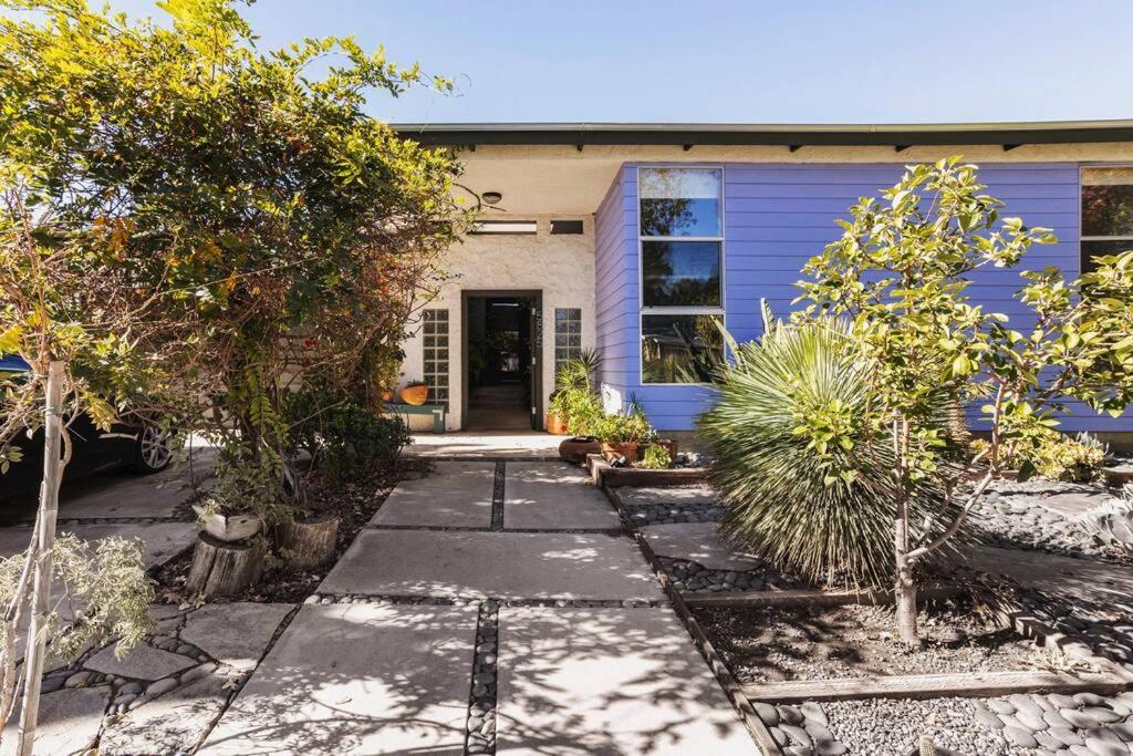 Apartamento Lovely One Bedroom In Encino Village Los Ángeles